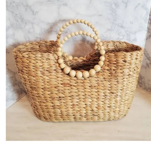 Gorgeous Straw Tote - Picture 8 of 8